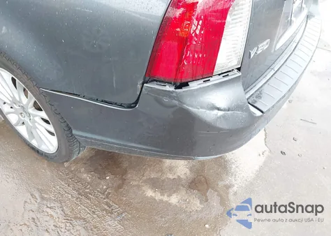 2009 Volvo V50 2.4I z USA, uszkodzony, nr VIN YV1MW390392468563